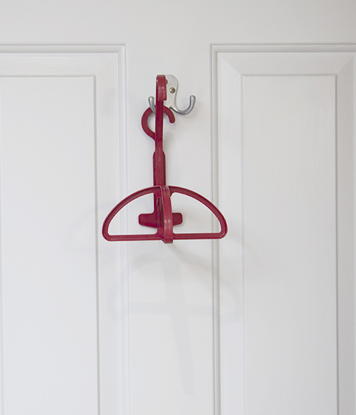 wig hanger on  door